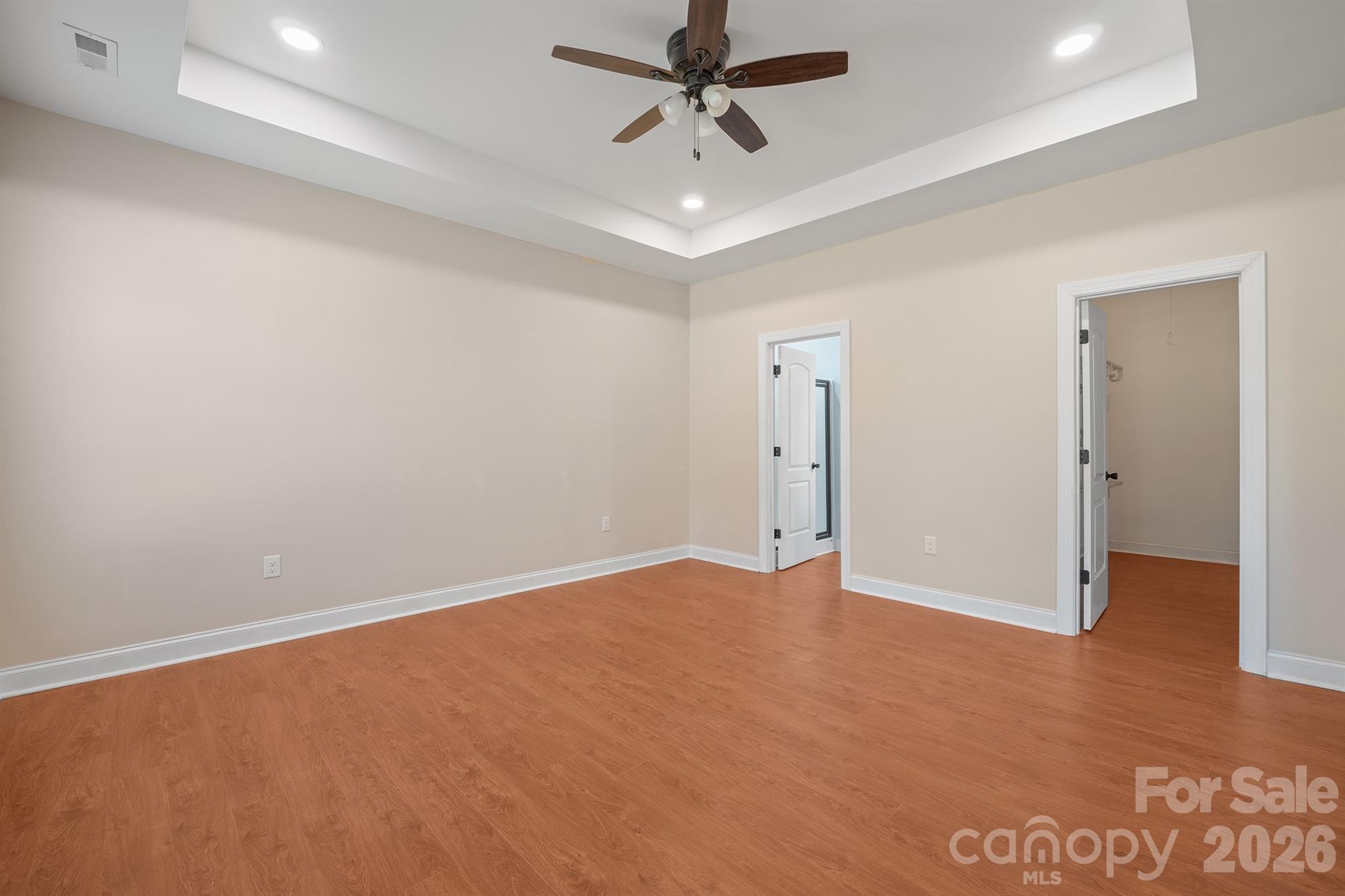 Long Meadows At Oak Grove - Residential