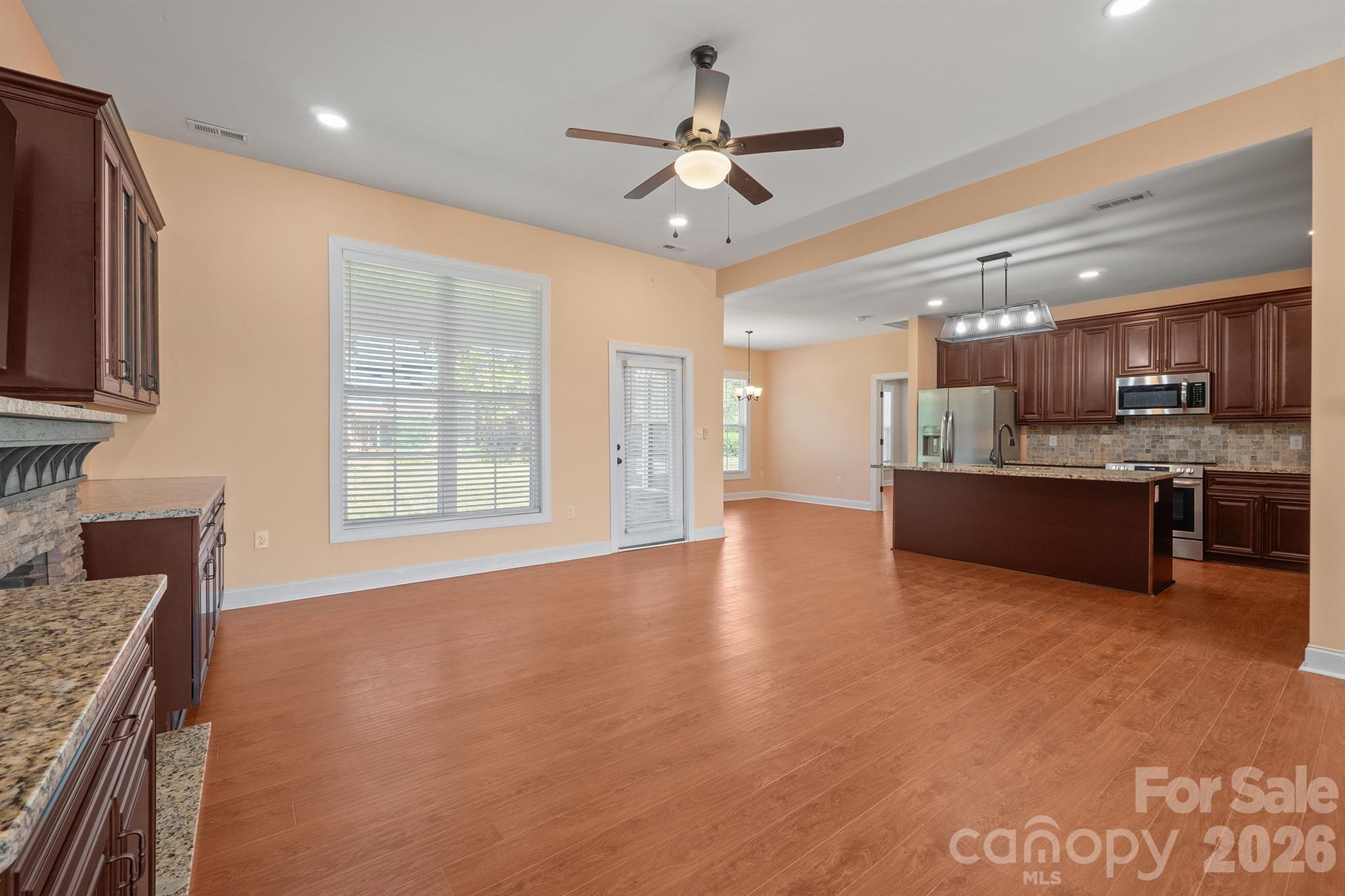 Long Meadows At Oak Grove - Residential