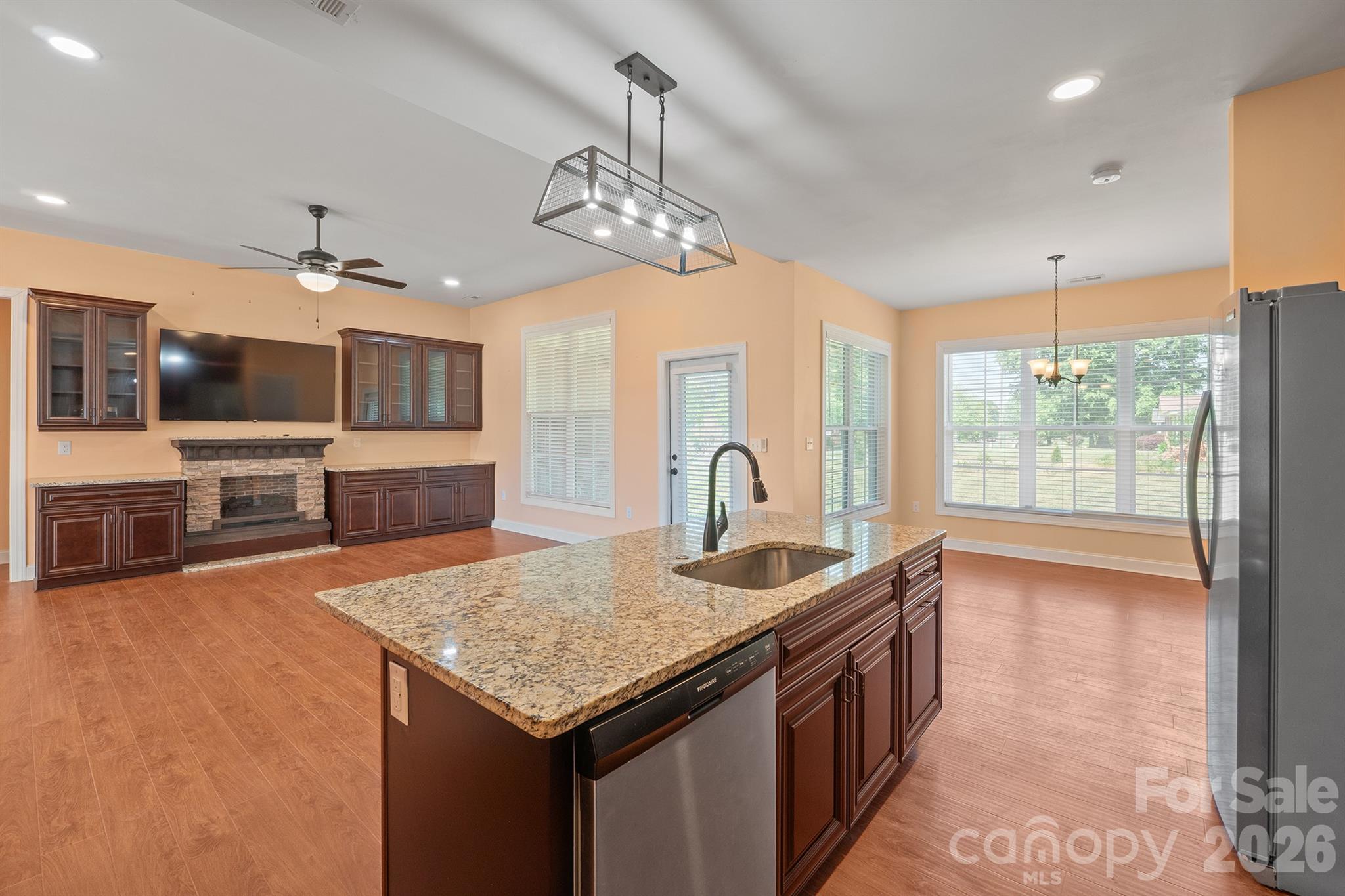 Long Meadows At Oak Grove - Residential