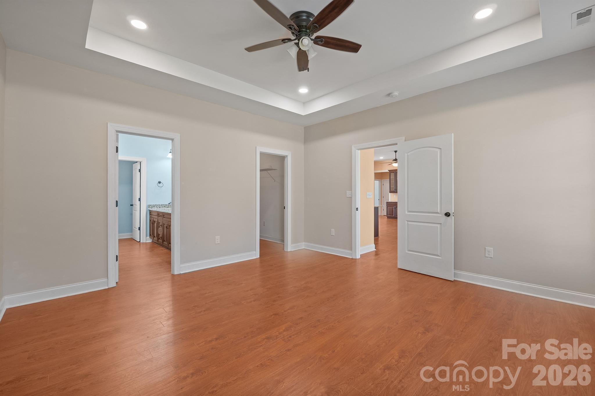 Long Meadows At Oak Grove - Residential