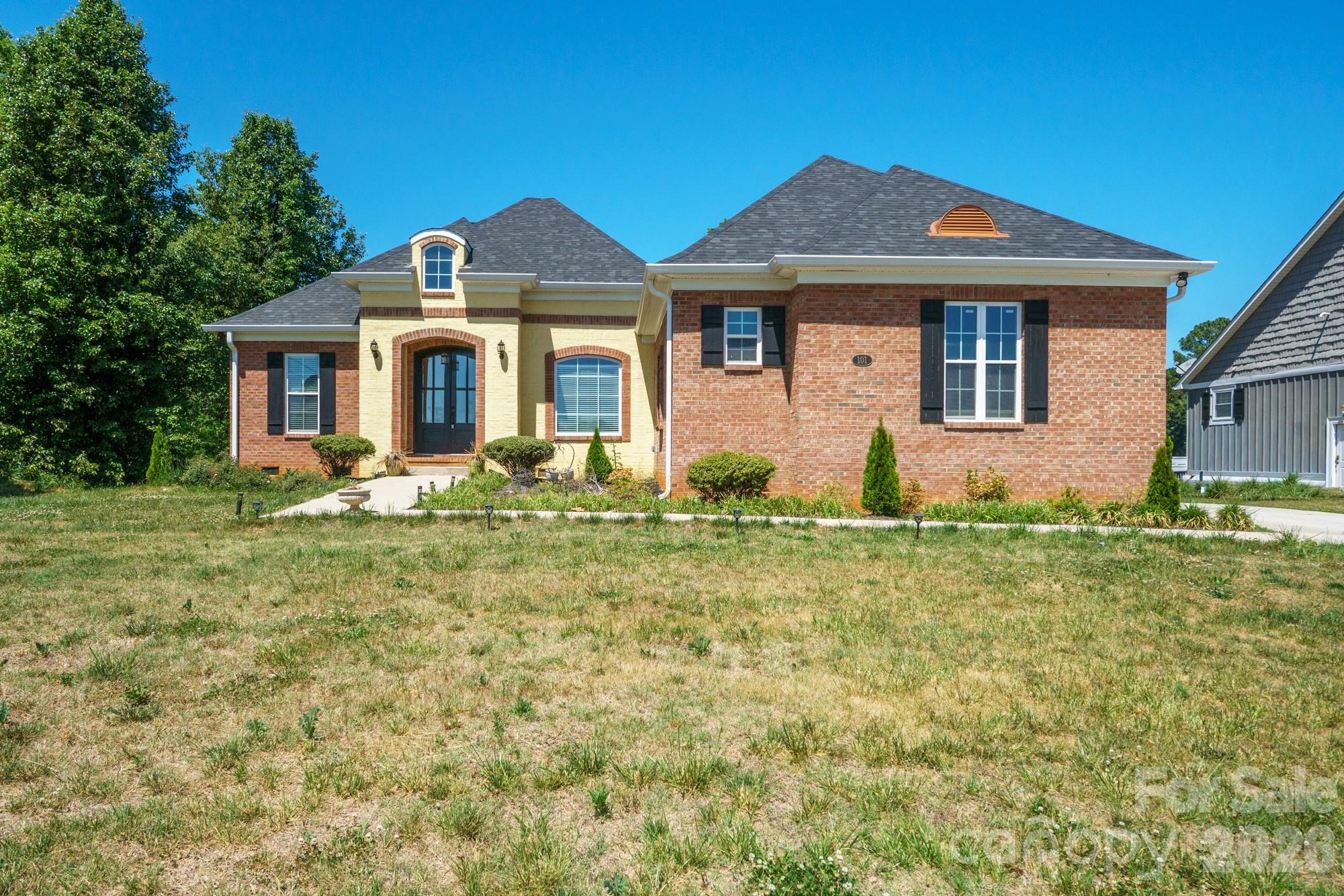 Long Meadows At Oak Grove - Residential