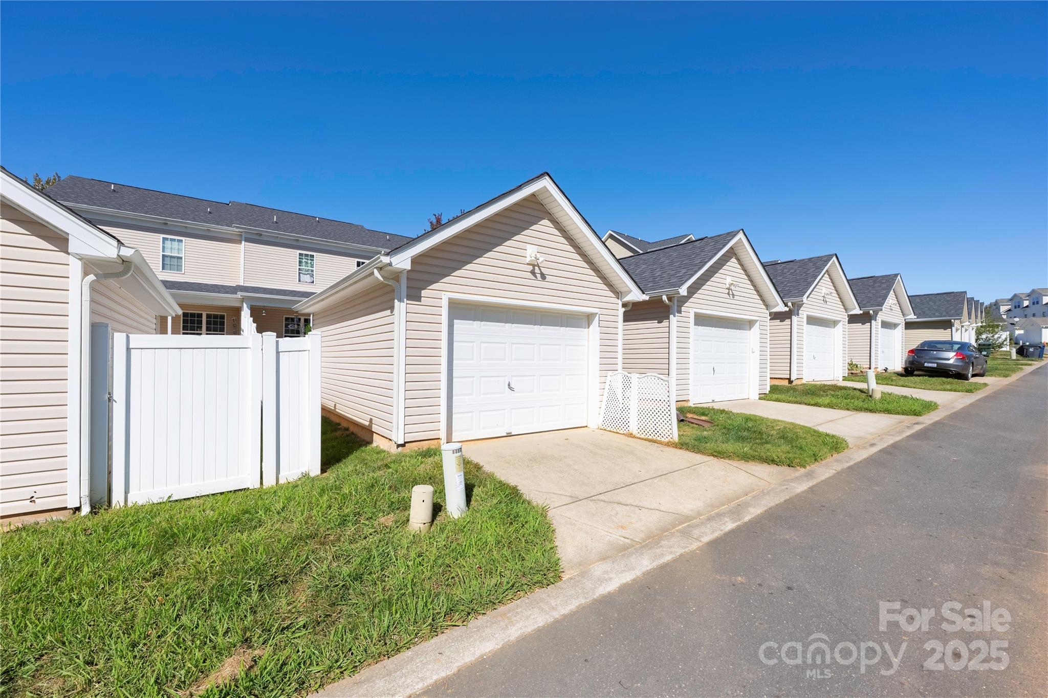 Carrington Ridge - Residential