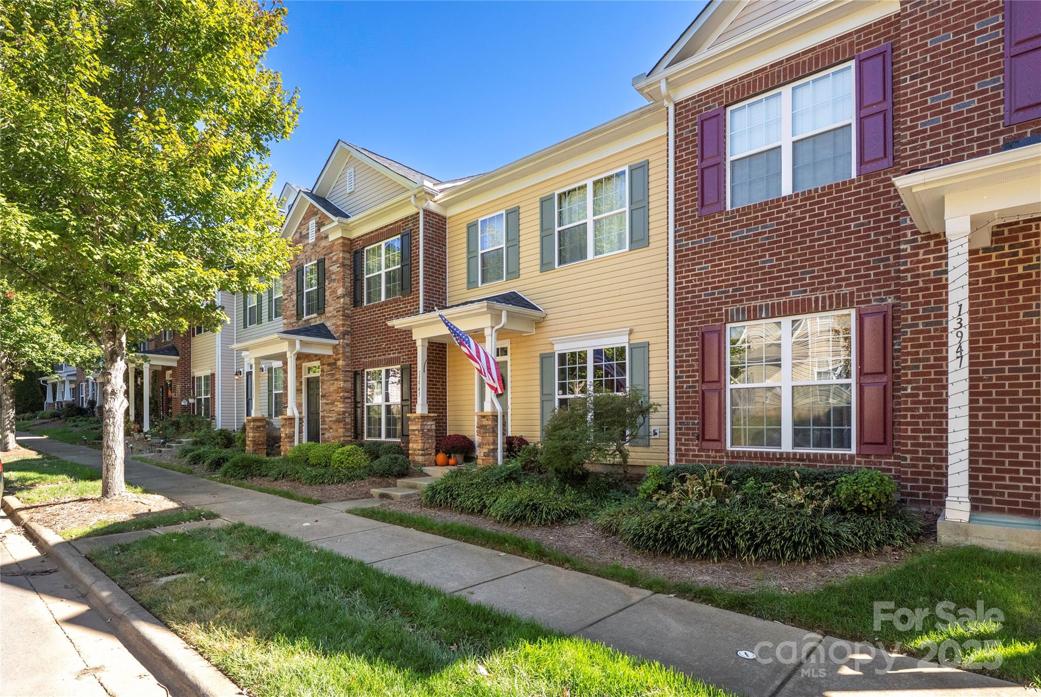 13943 Waverton Lane