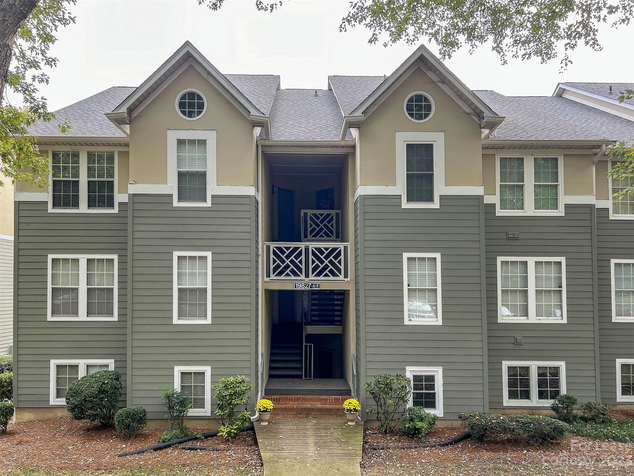 Windward - Residential Lease