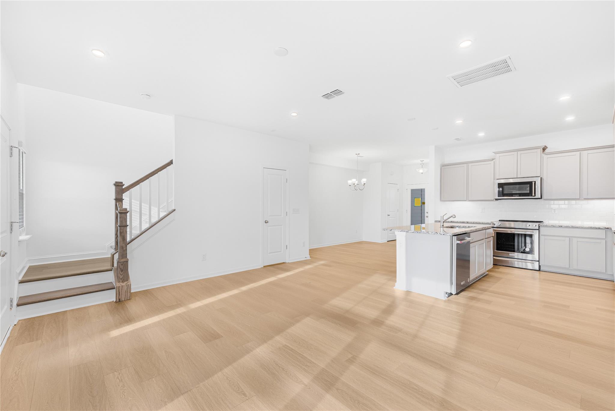 Odell Corners - Residential Lease