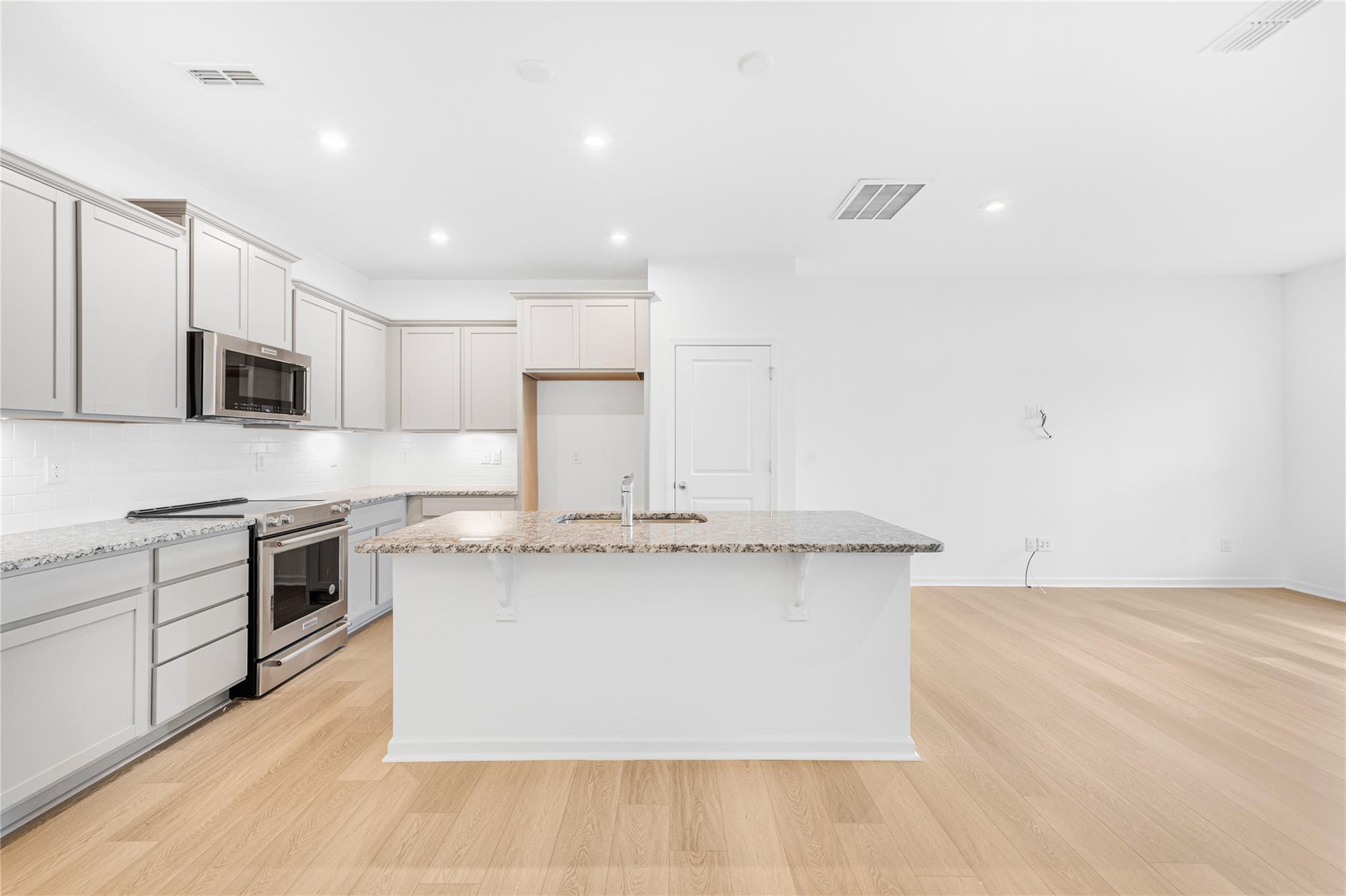 Odell Corners - Residential Lease