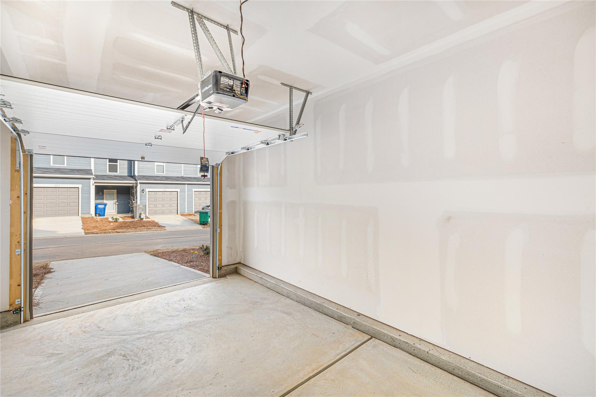 Odell Corners - Residential Lease