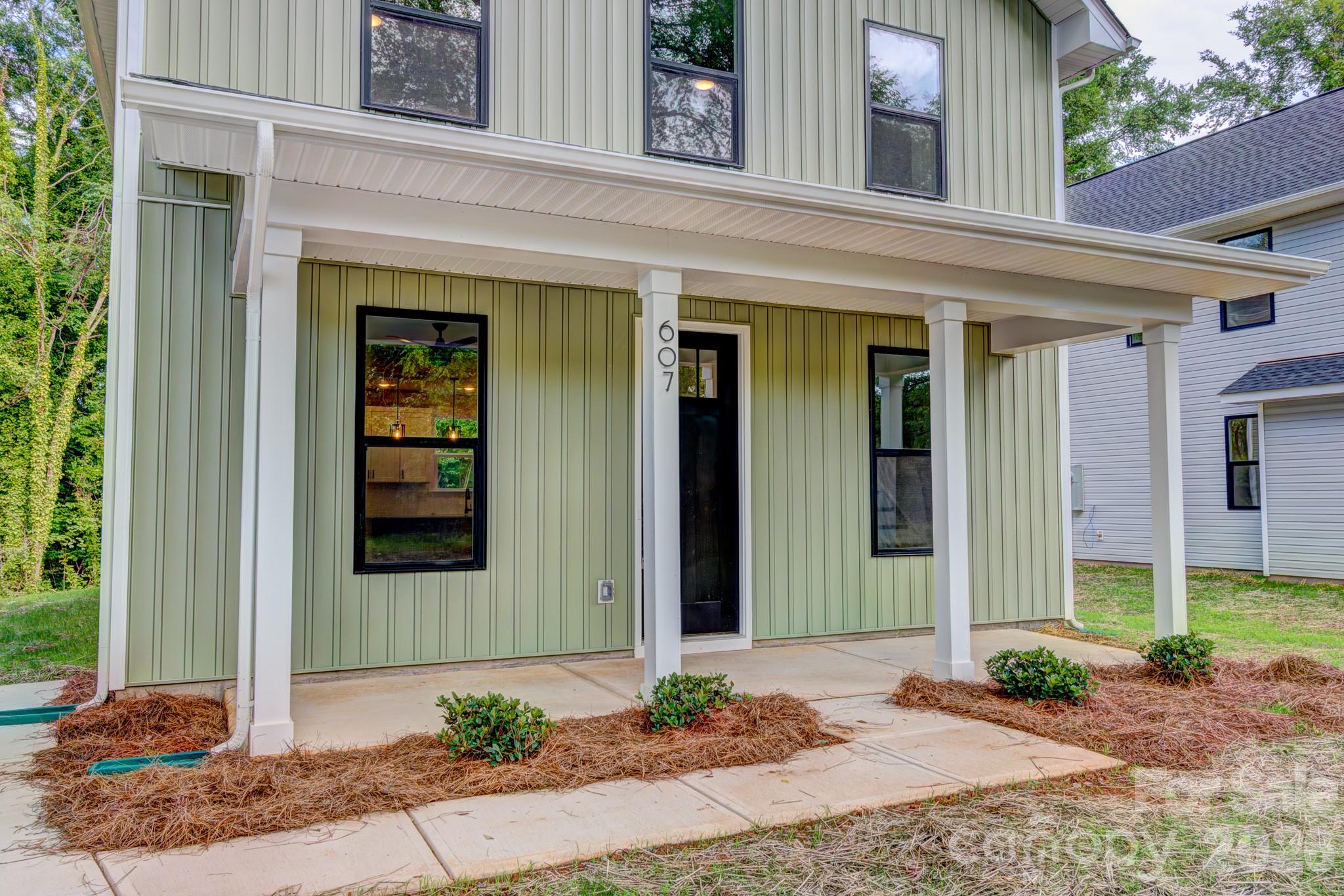 607 LeGrand Street