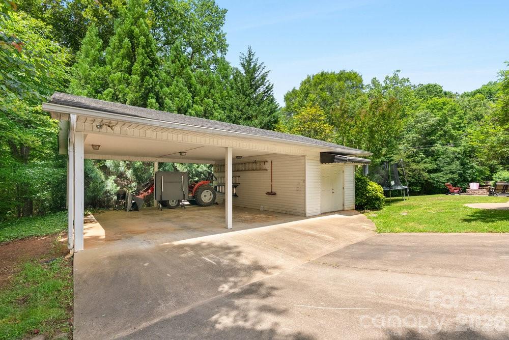 Forest Hills - Residential