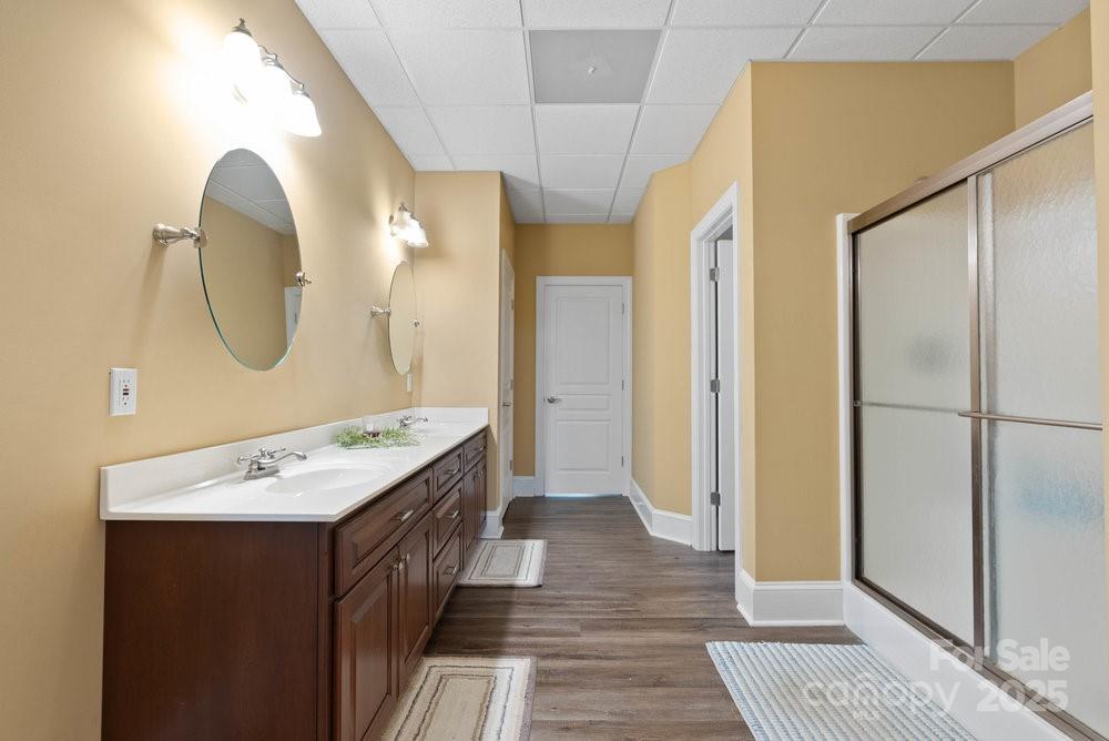 Forest Hills - Residential