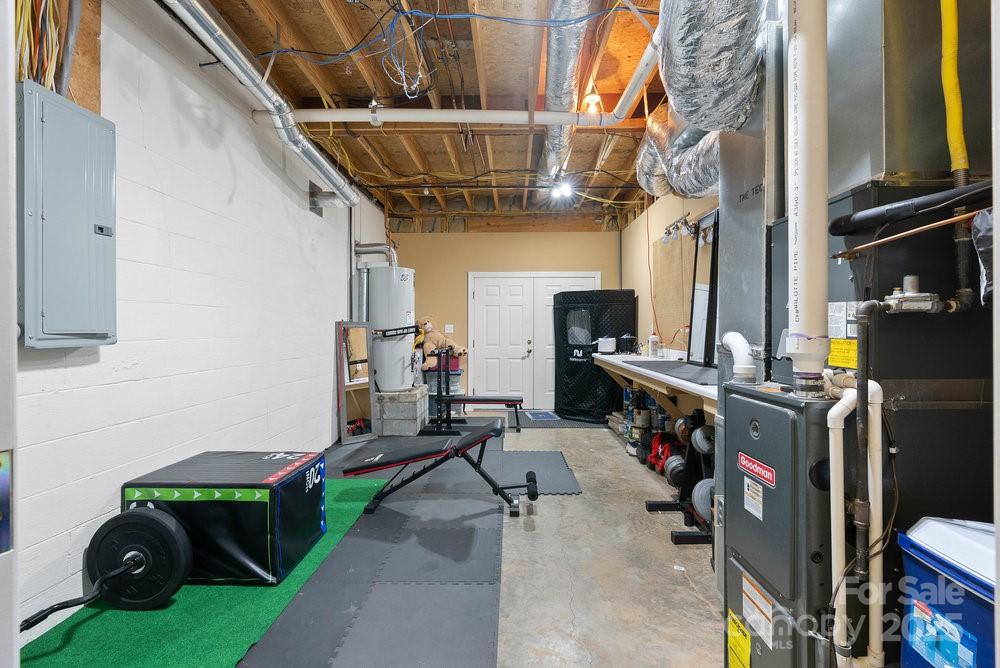 Forest Hills - Residential