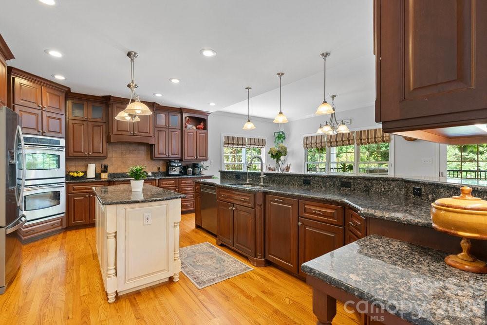 Forest Hills - Residential