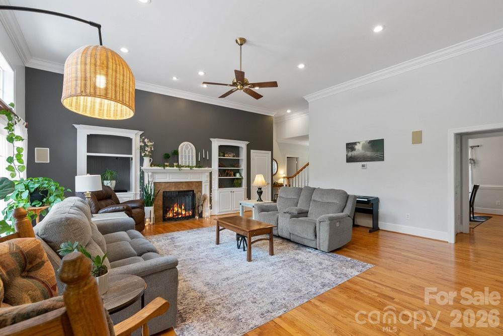 Forest Hills - Residential