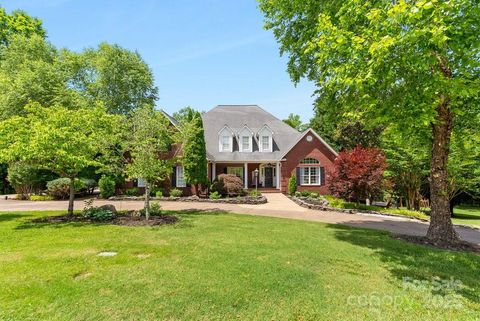 Photo of 134 Brightmore Circle, Rutherfordton, NC 28139 (MLS # 4300991)