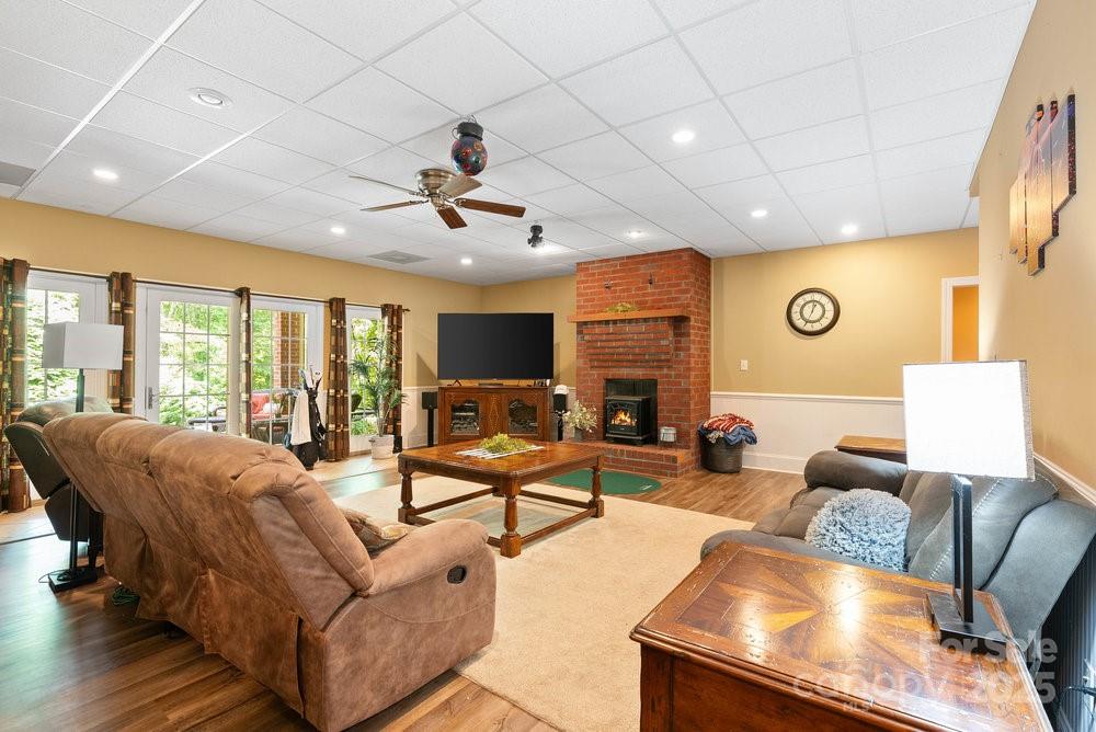 Forest Hills - Residential