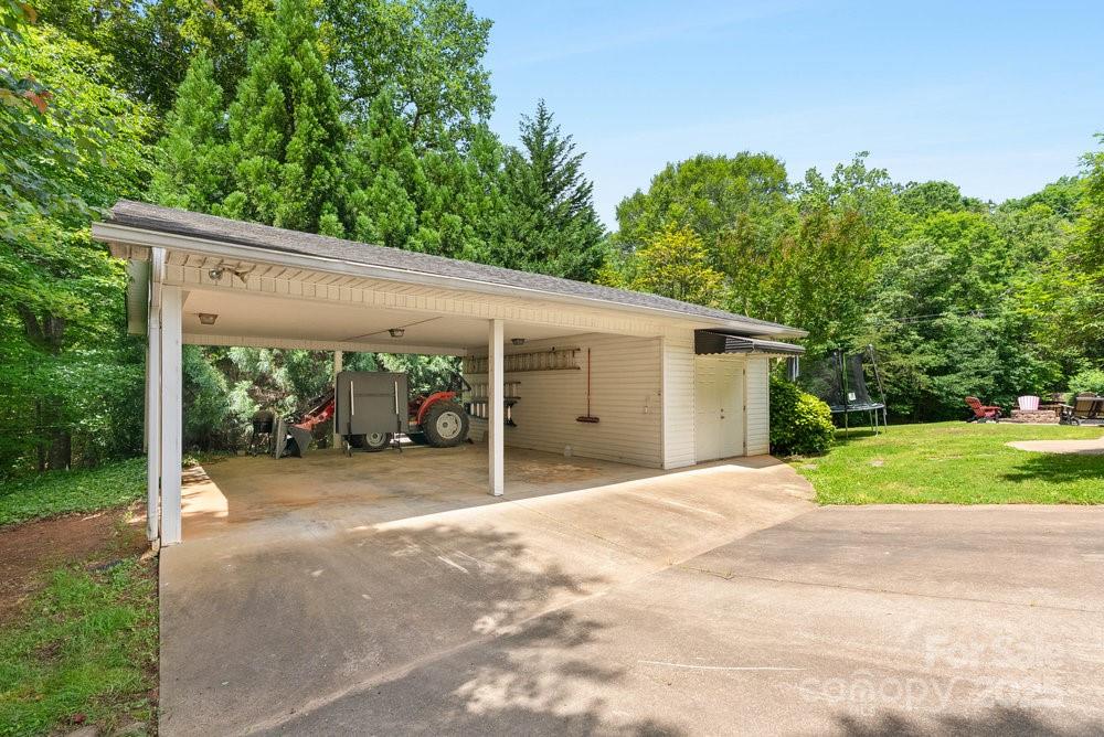 Forest Hills - Residential