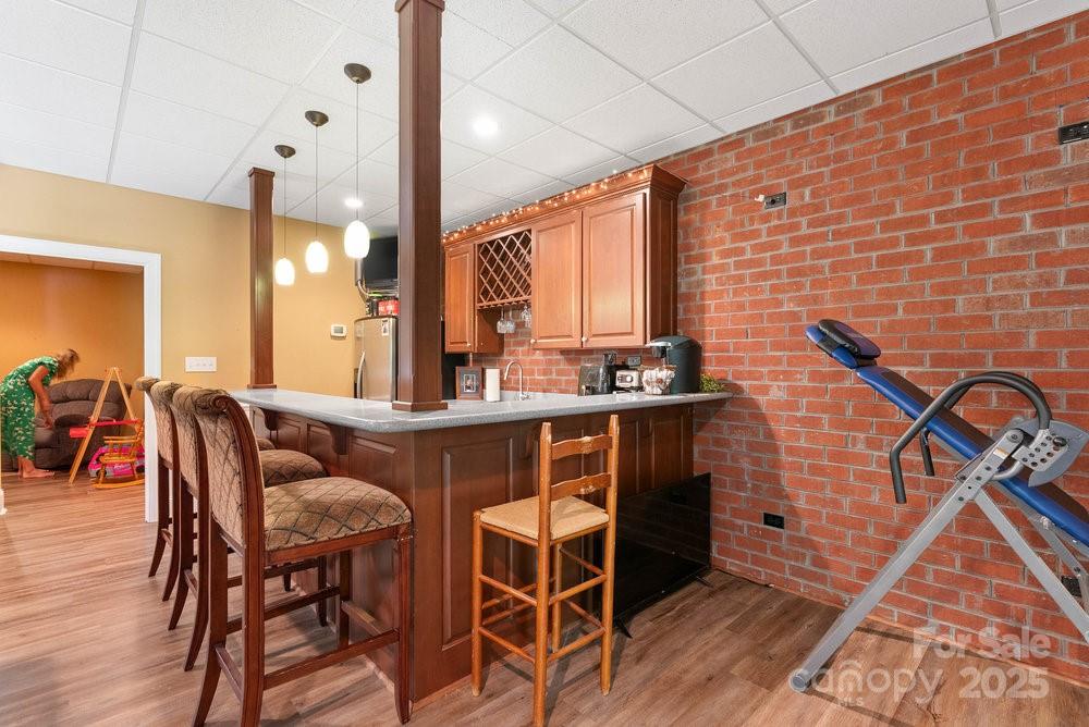 Forest Hills - Residential