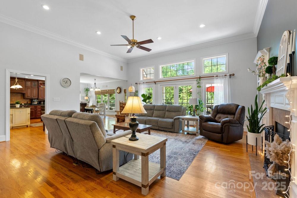 Forest Hills - Residential