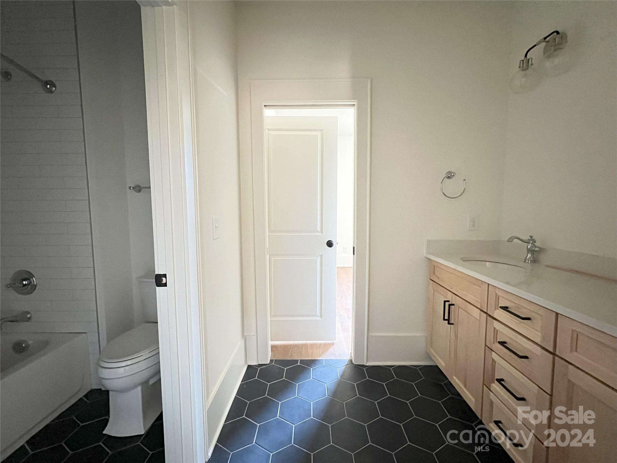 Ashbrook - Residential