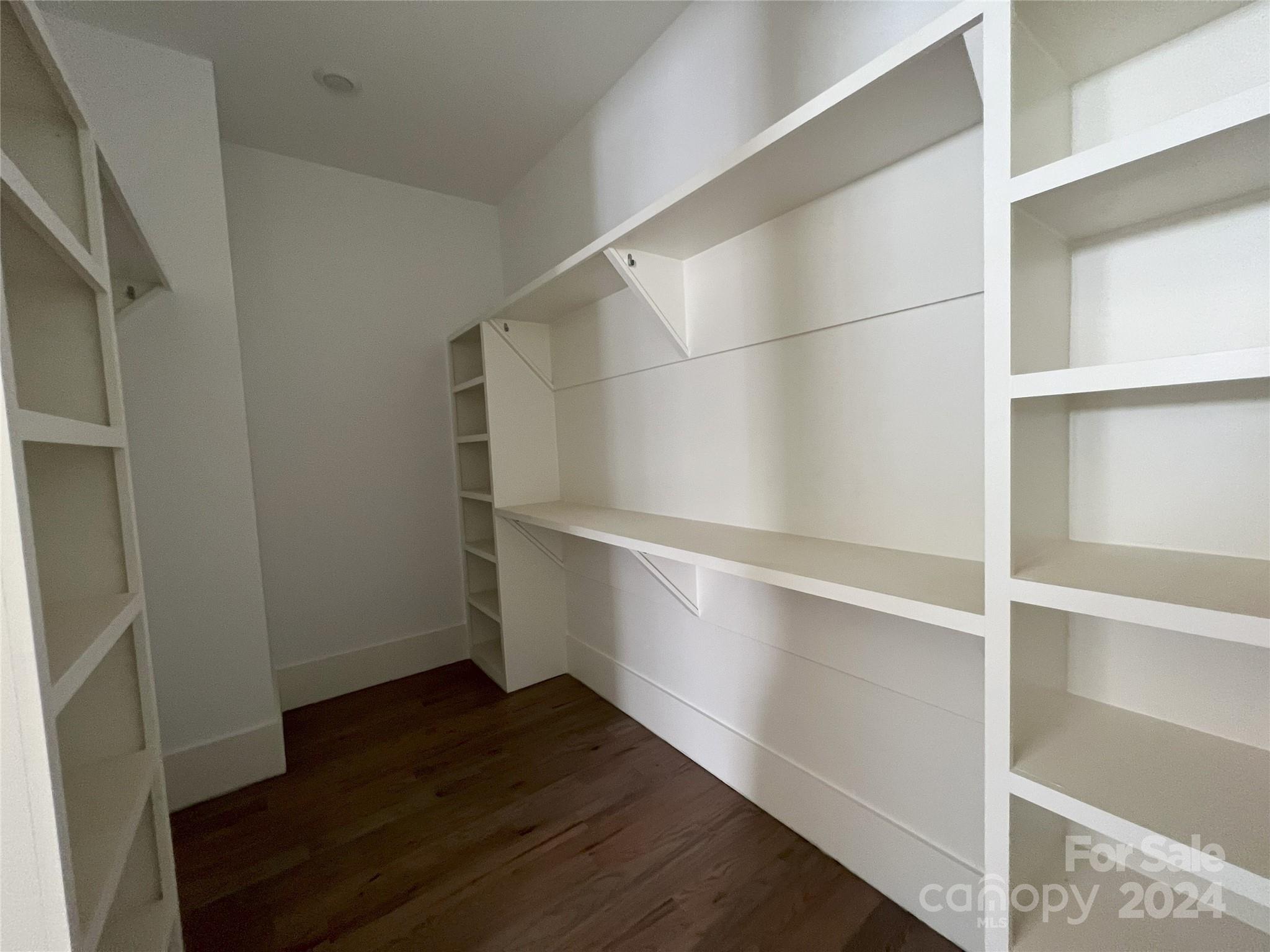 Ashbrook - Residential