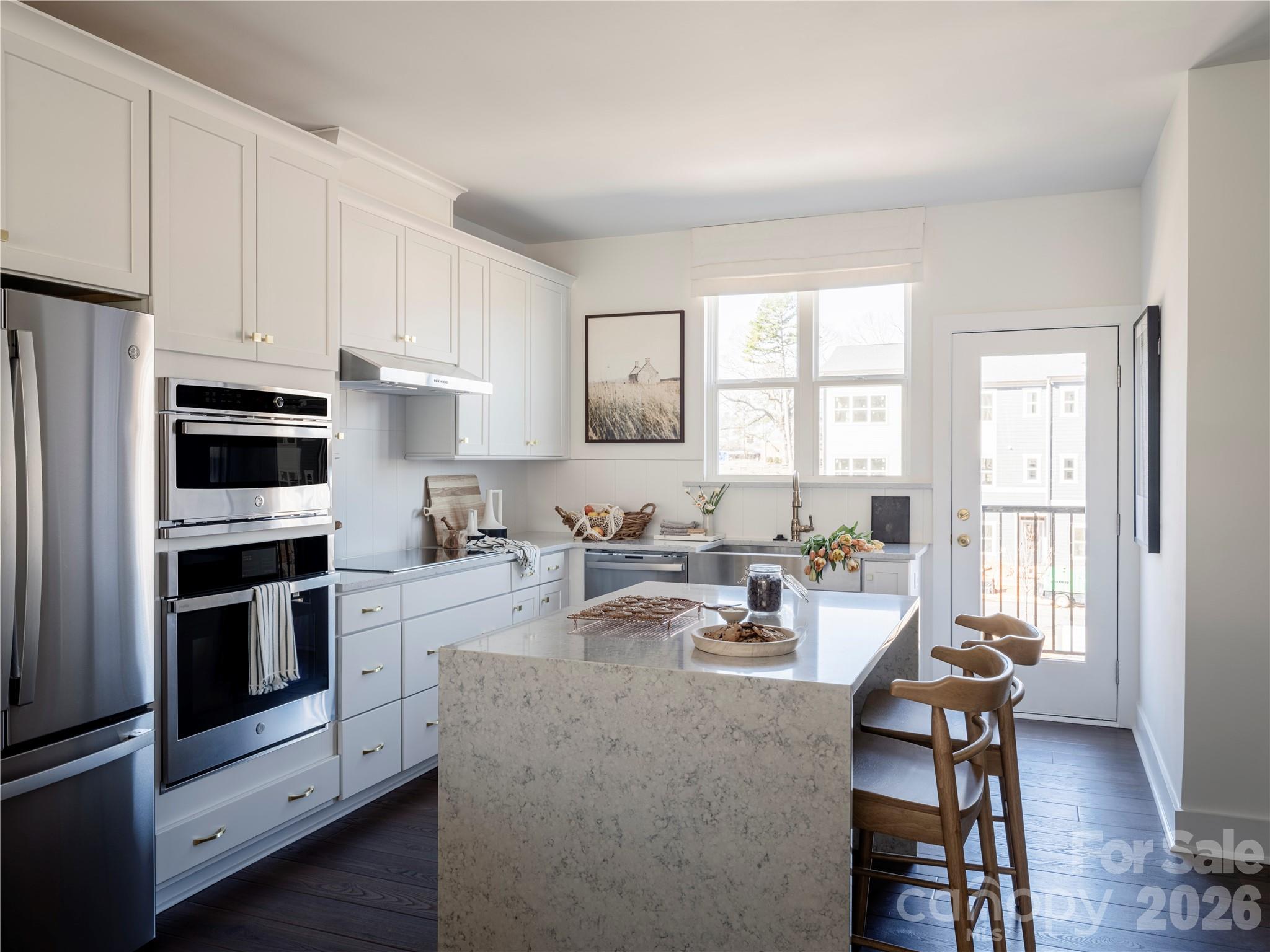4032 Canvas Court