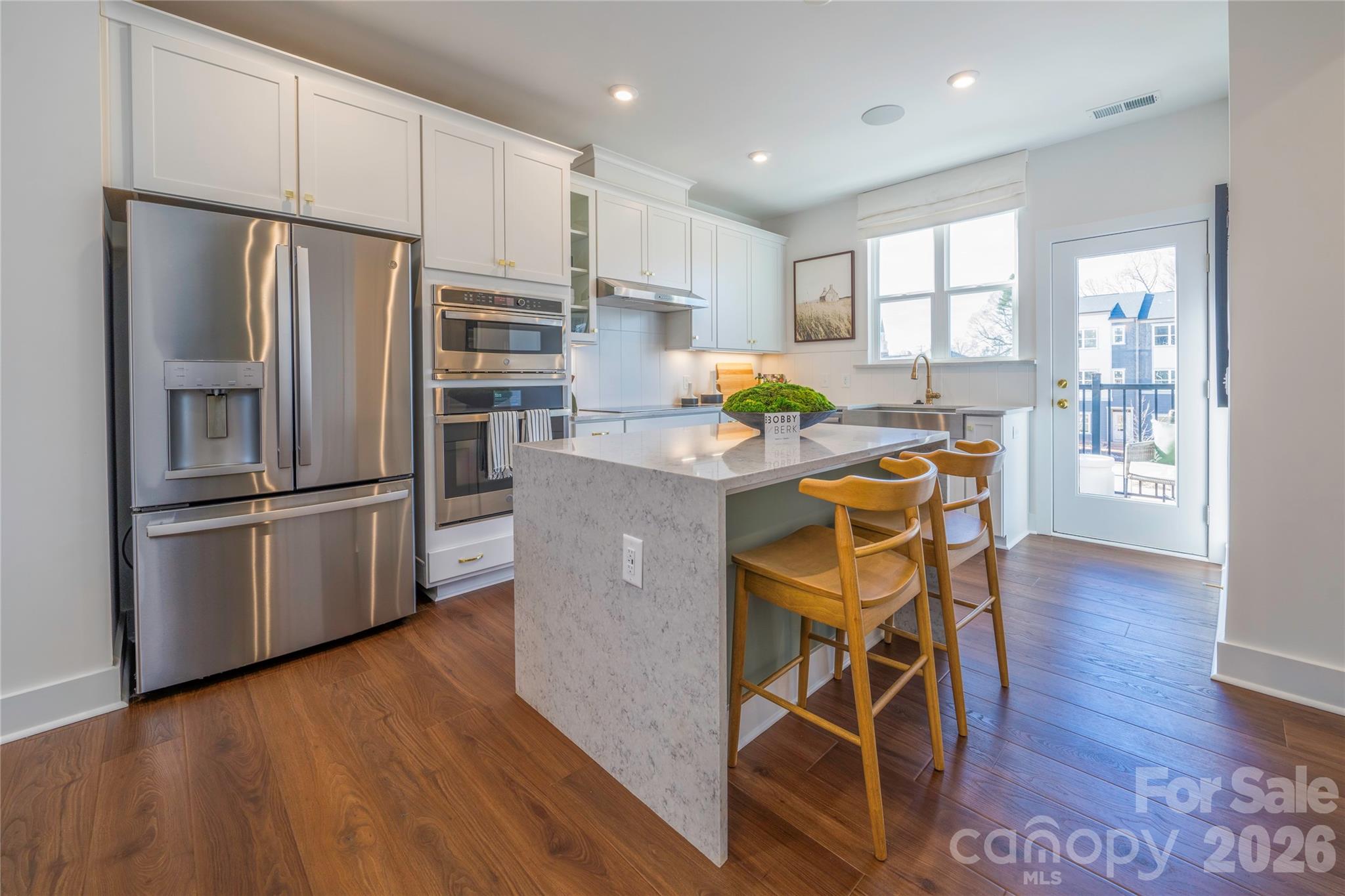 4032 Canvas Court