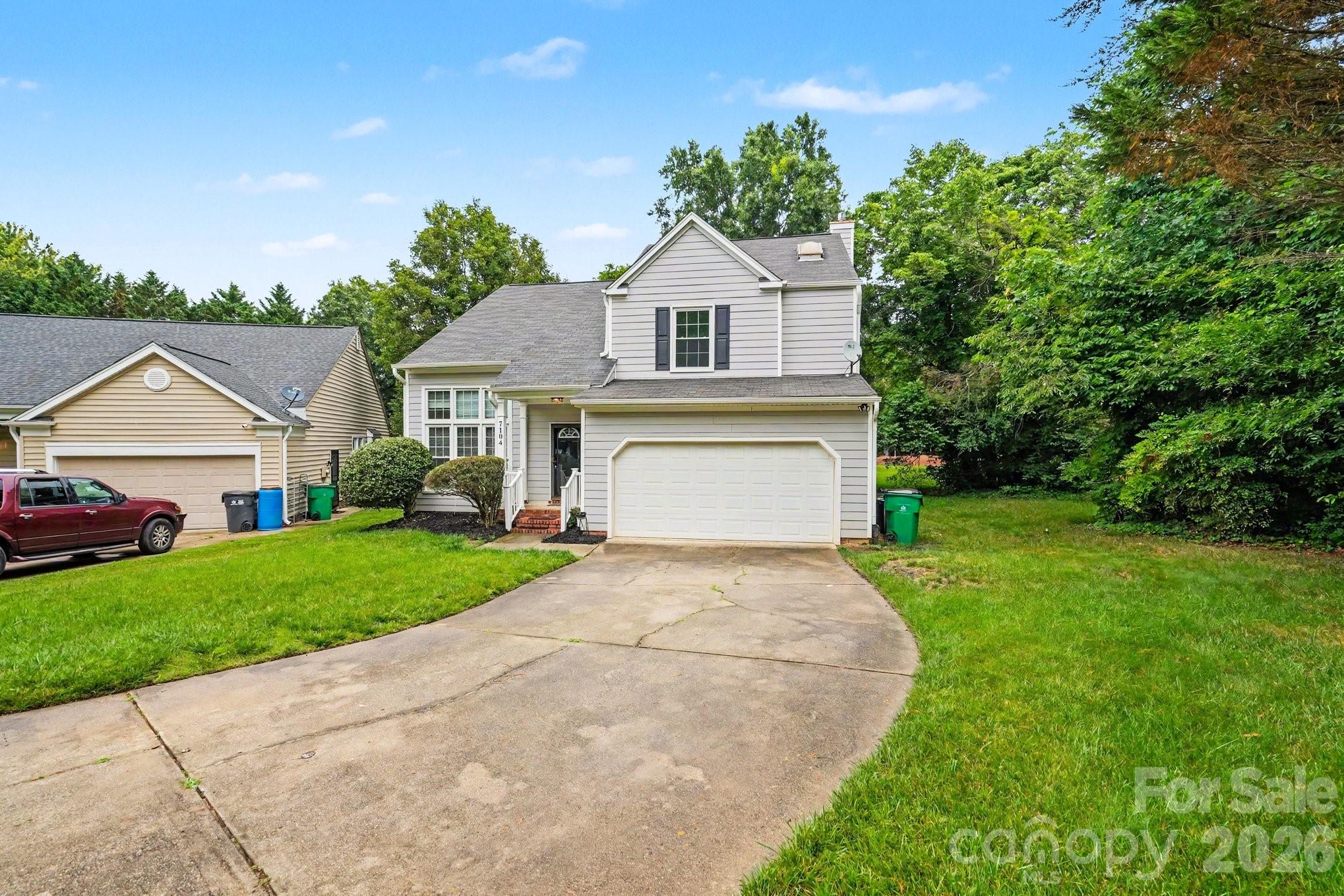 7104 Kinsmore Lane
