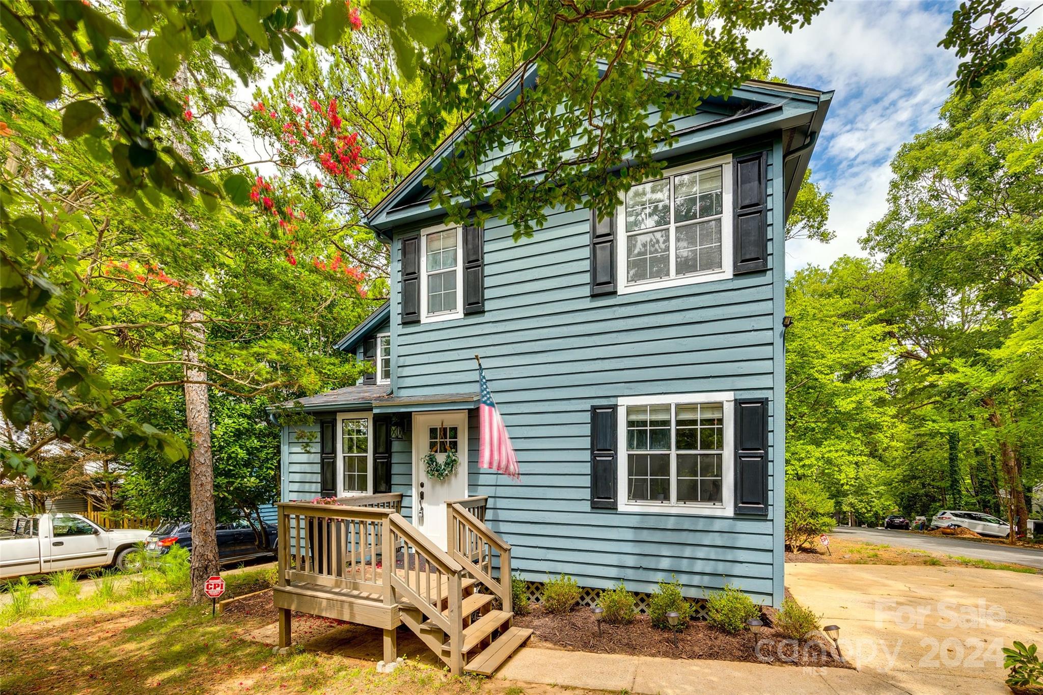 Tega Cay - Residential