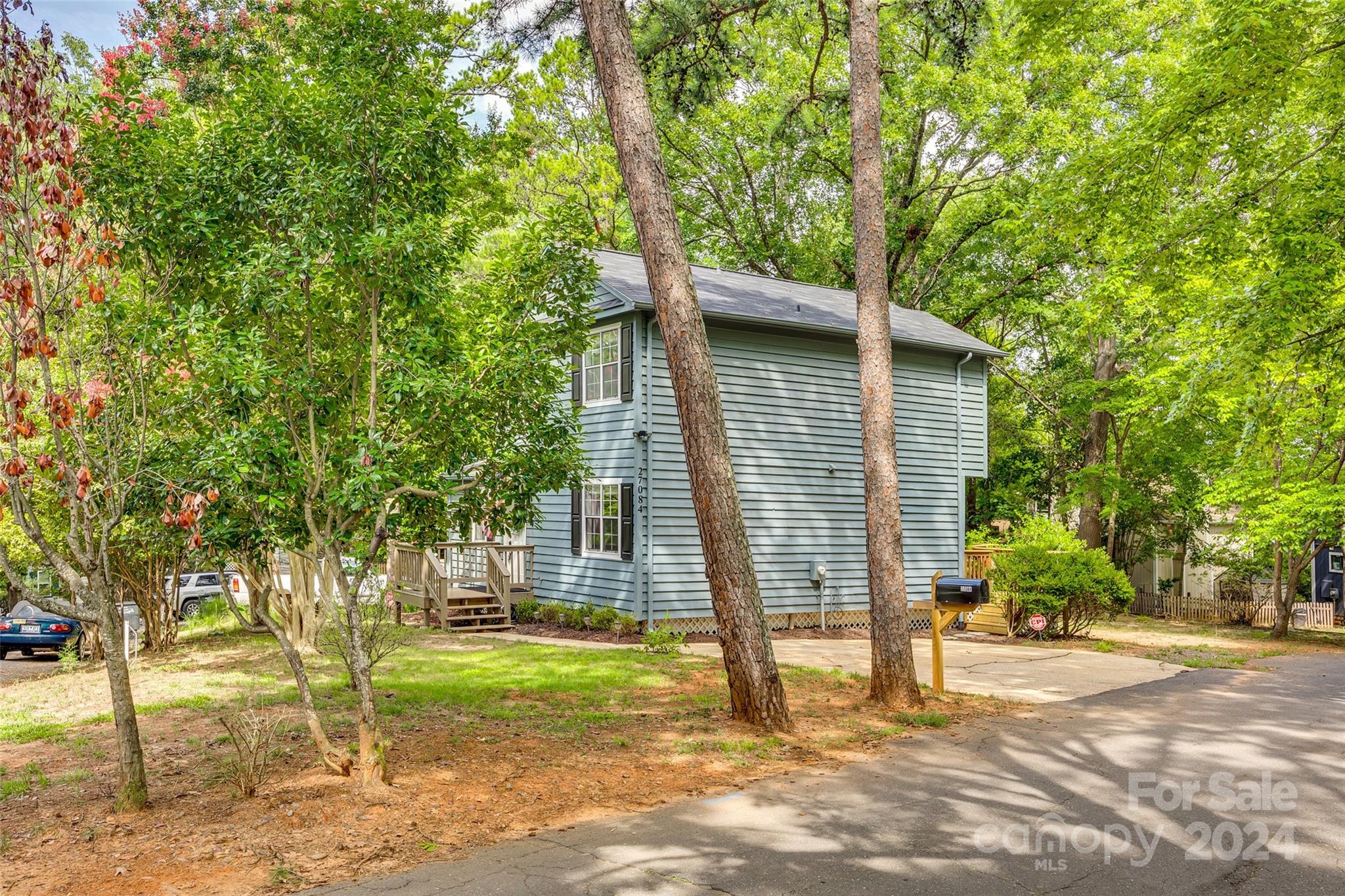 Tega Cay - Residential