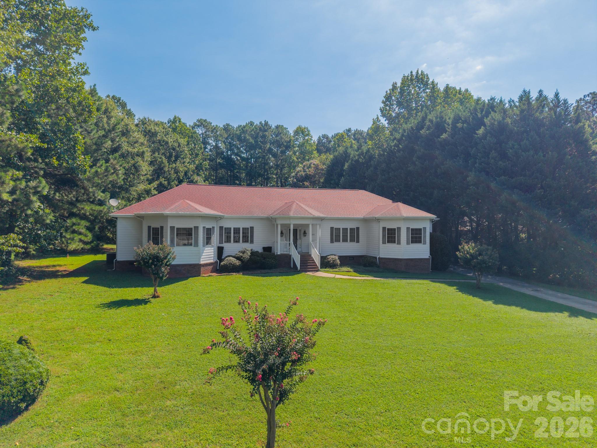 1673 Forest Ridge Drive