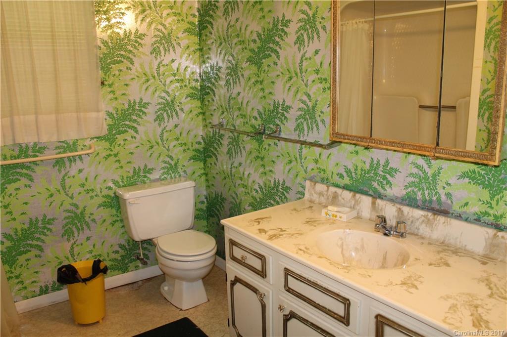 Bust Odawn - Residential