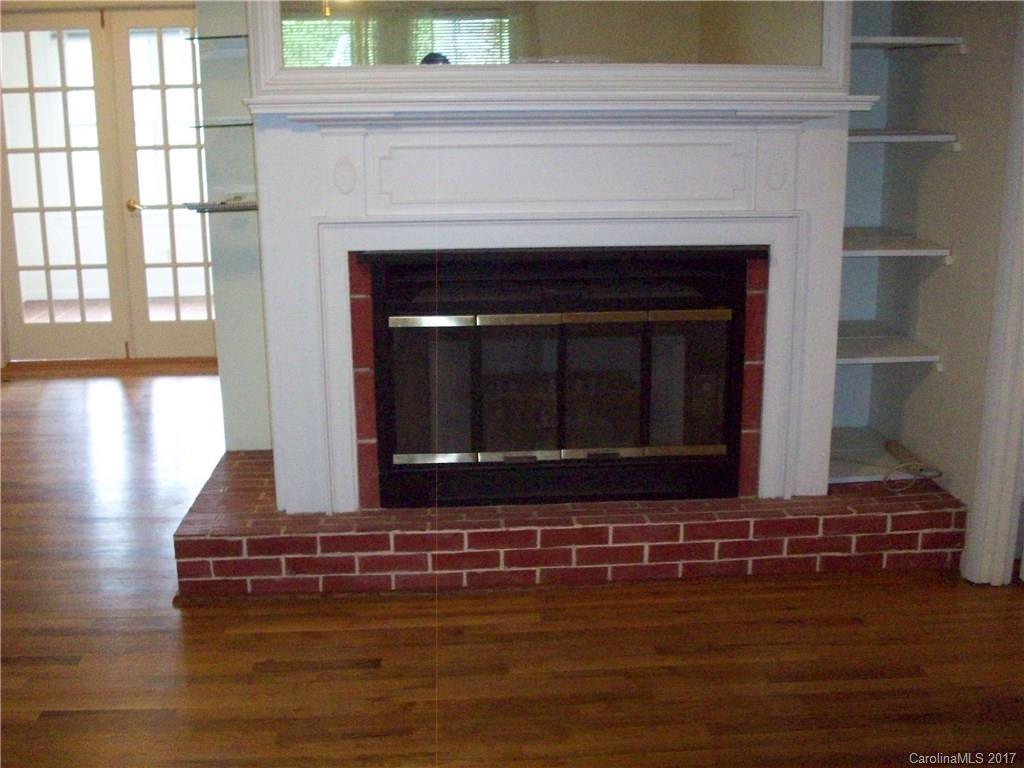 Bust Odawn - Residential