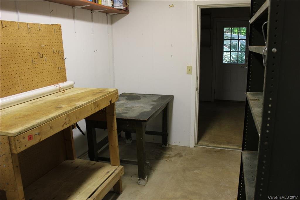 Bust Odawn - Residential