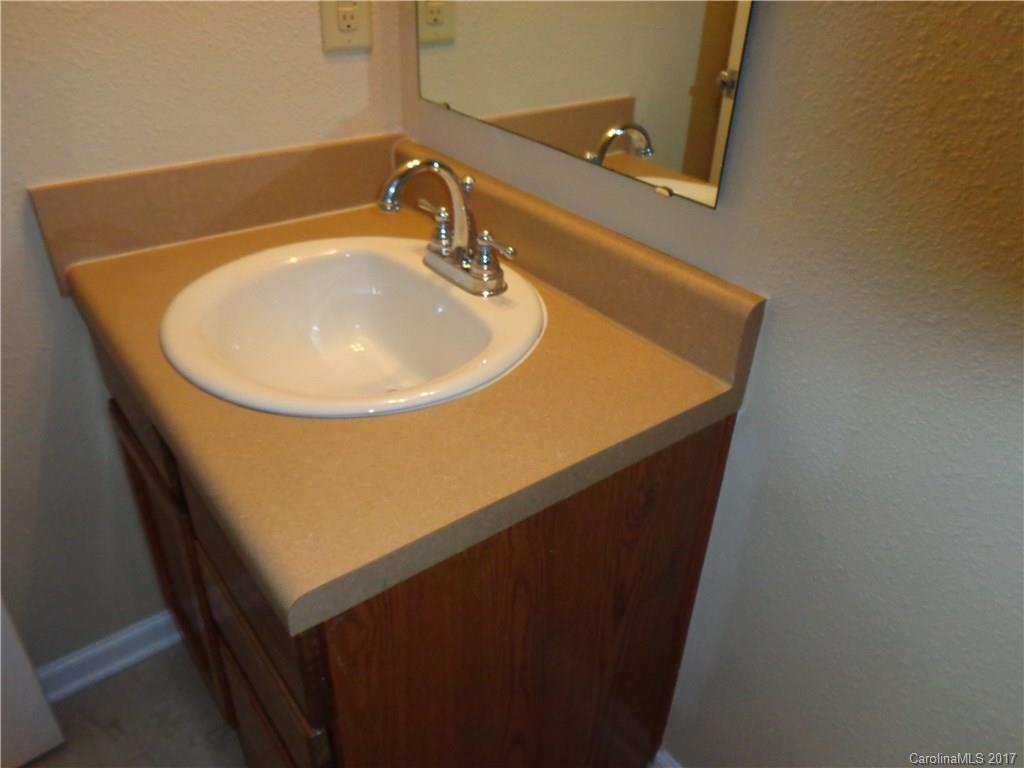 Meadowhill - Residential Lease