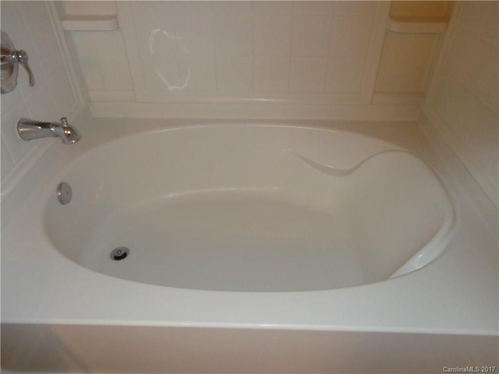 Meadowhill - Residential Lease