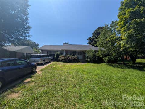 Photo of 2103 2nd Avenue NW, Hickory, NC 28601 (MLS # 4417650)