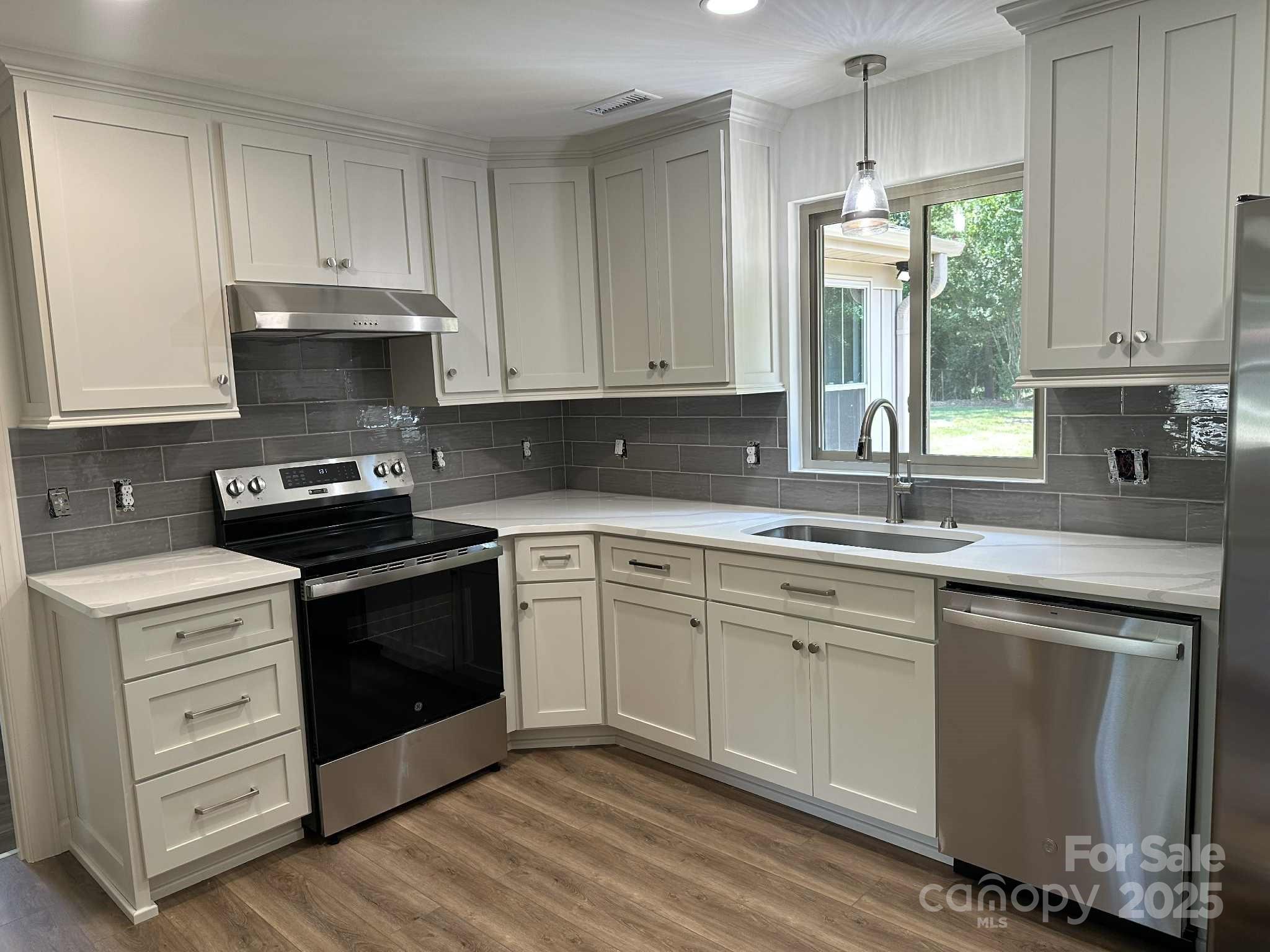 2705 Lowell Bethesda Road