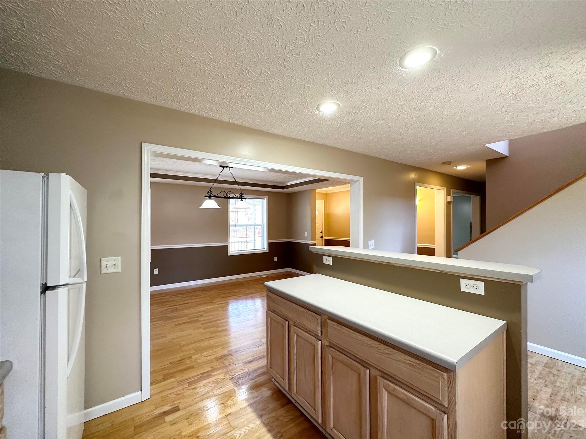 Dealcrest Park - Residential