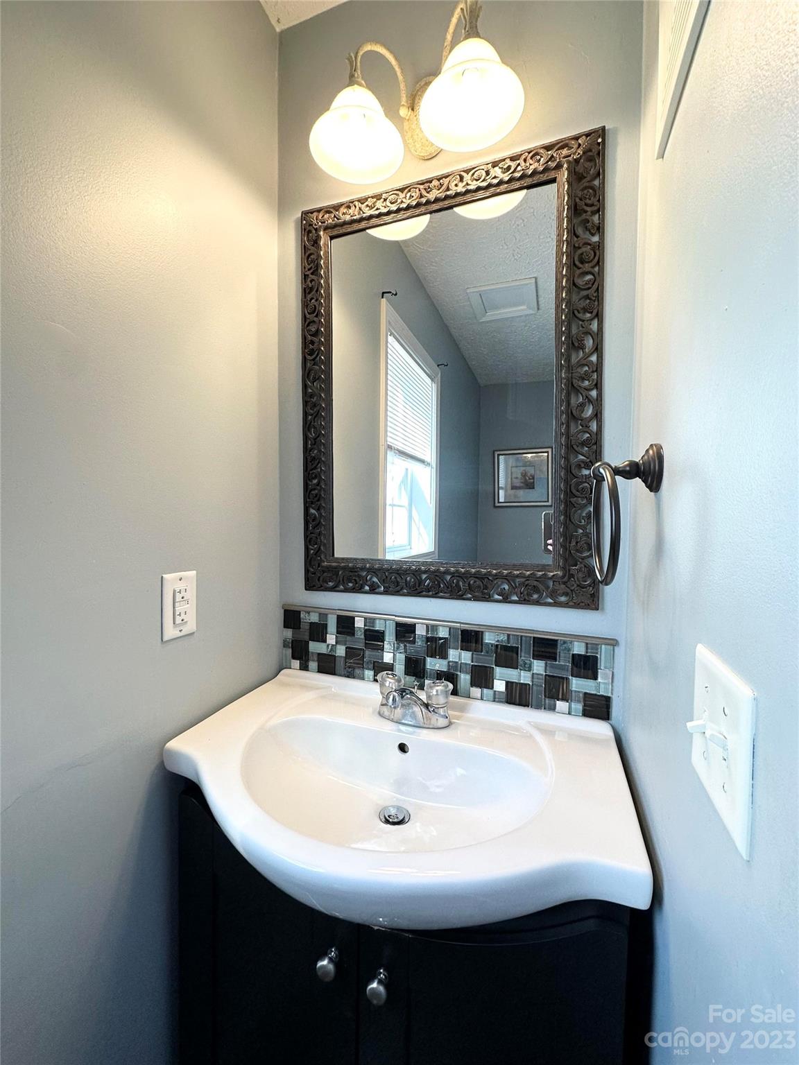 Dealcrest Park - Residential