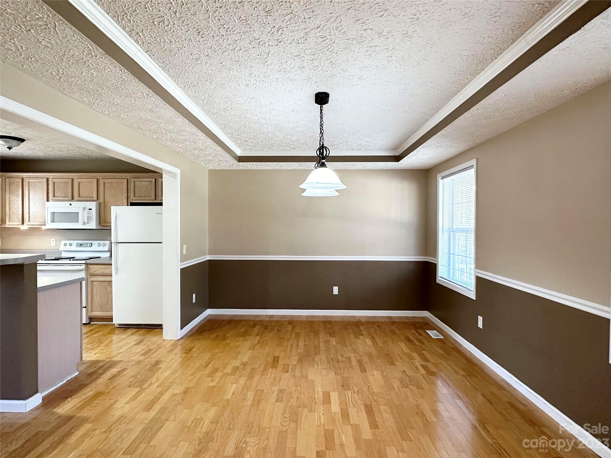 Dealcrest Park - Residential