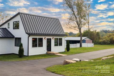 668 Old Hendersonville Highway Brevard NC 28712