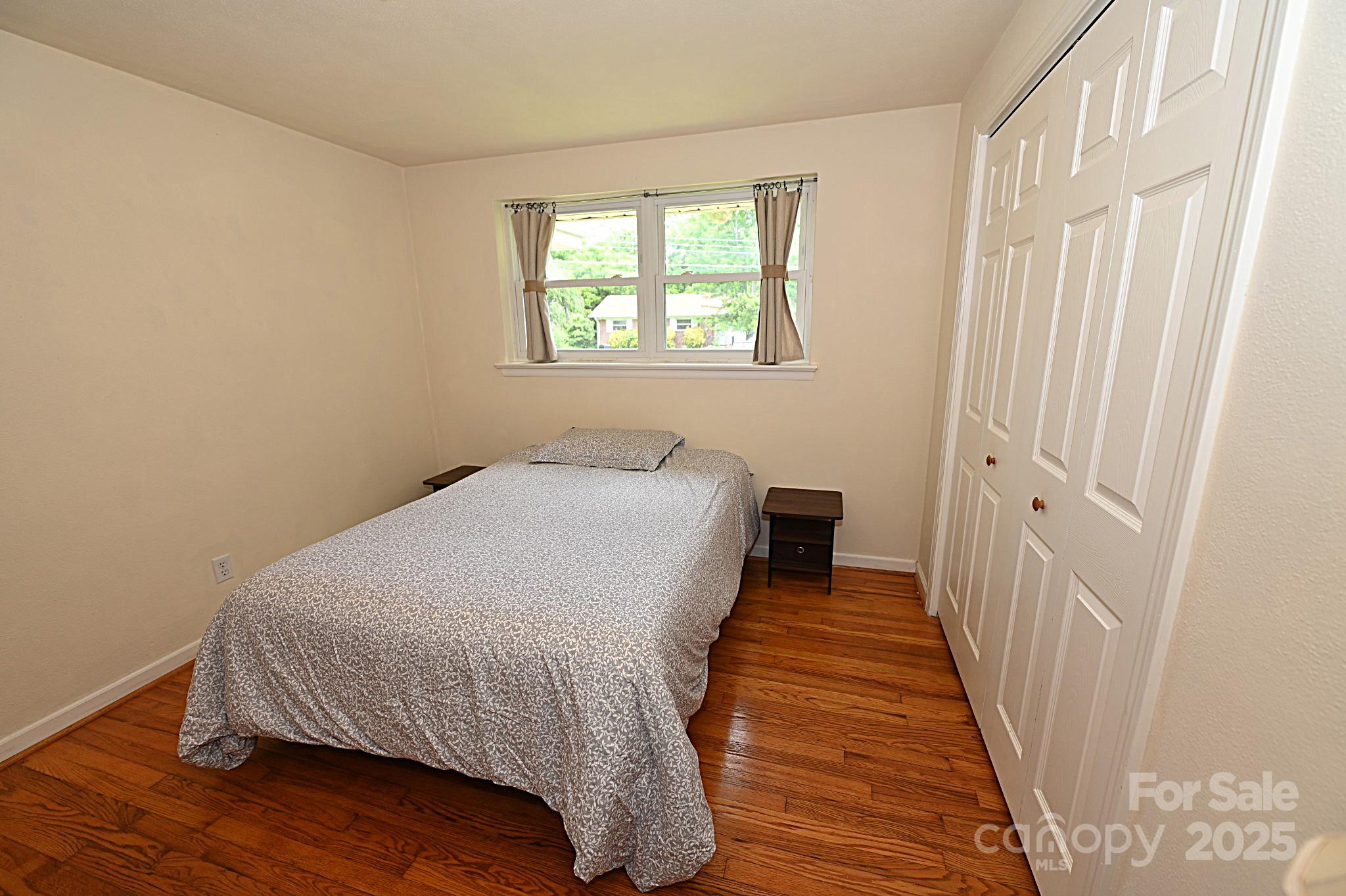 Hill N Dale - Residential