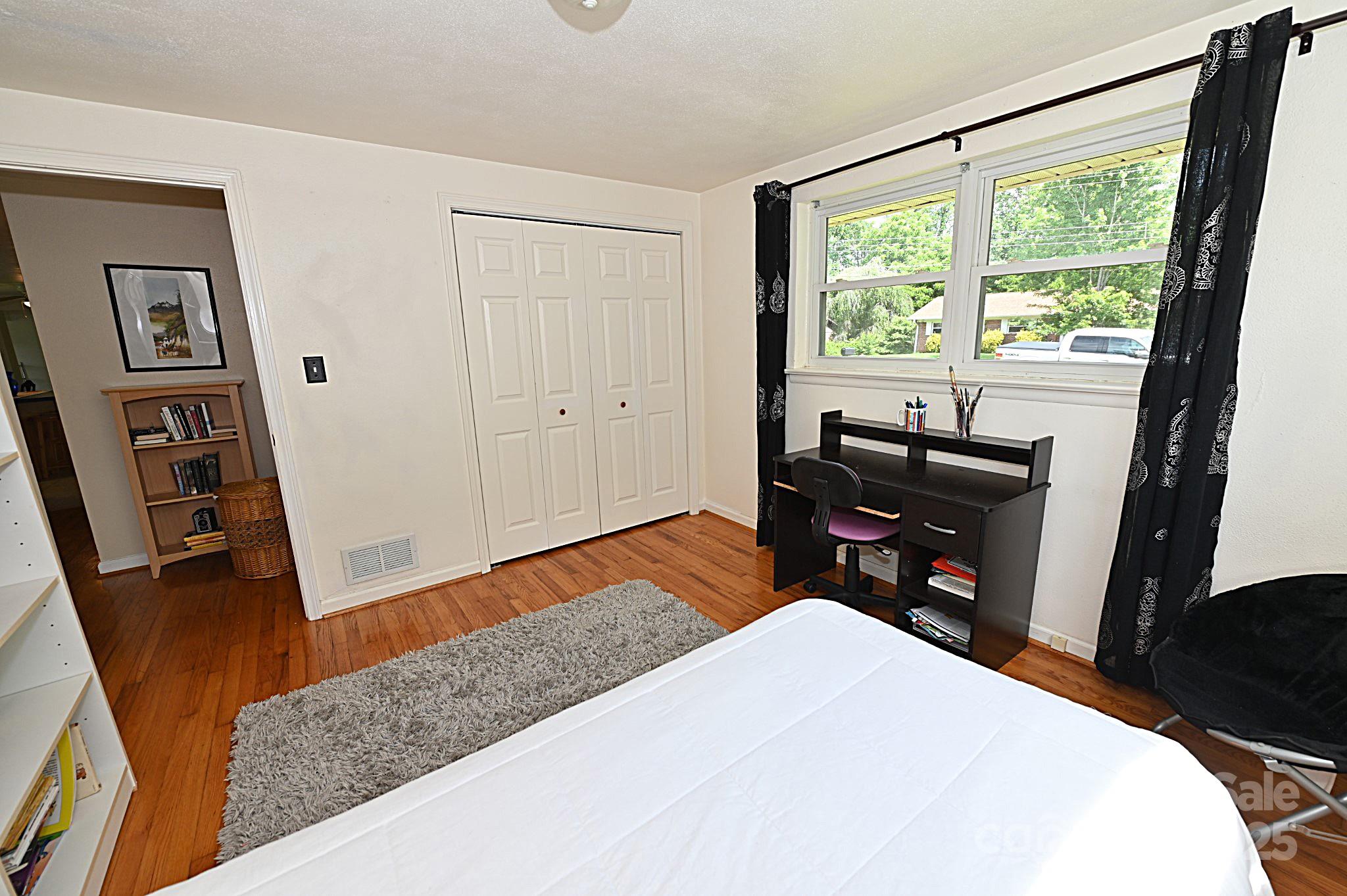 Hill N Dale - Residential