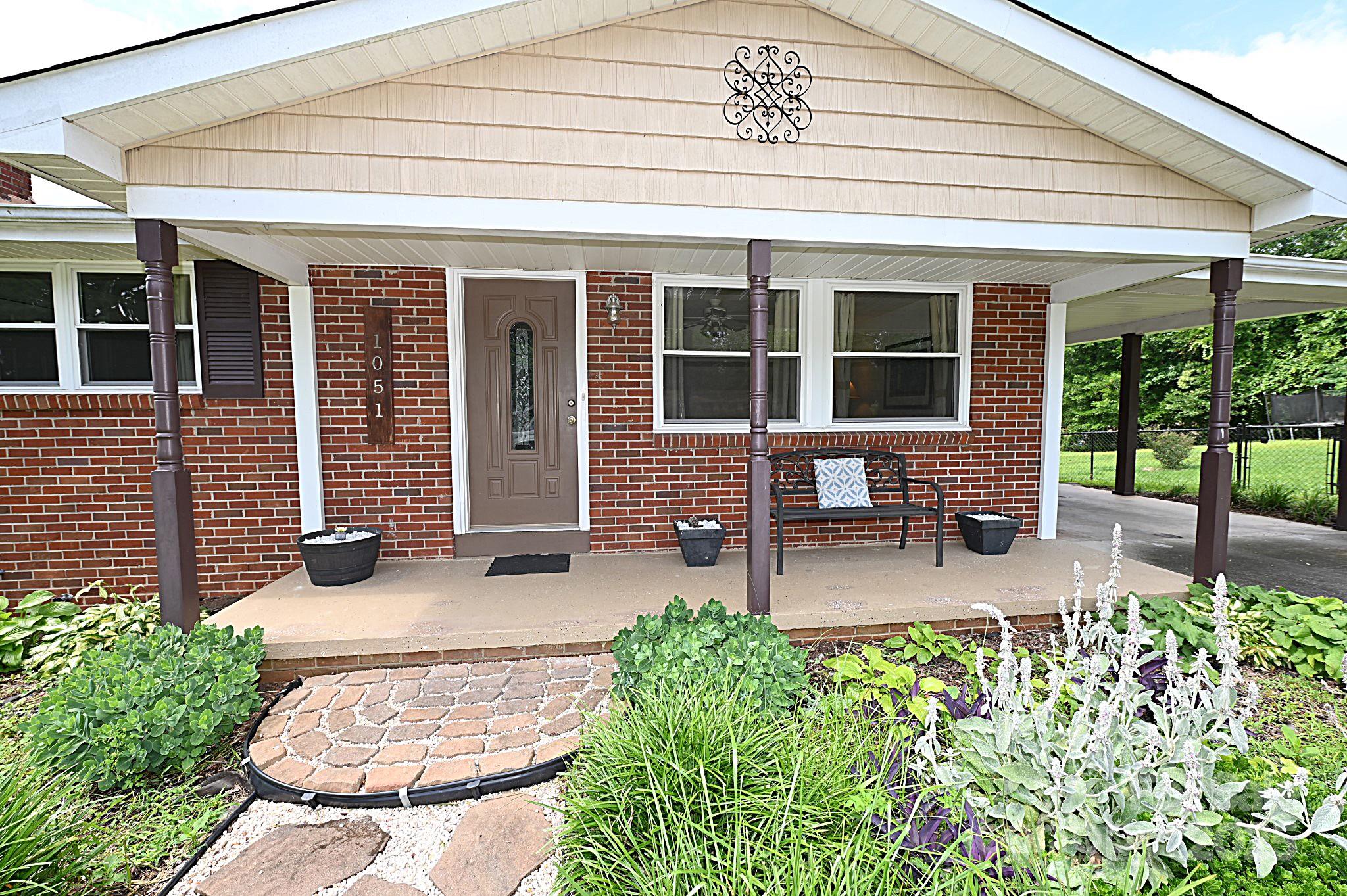 Hill N Dale - Residential