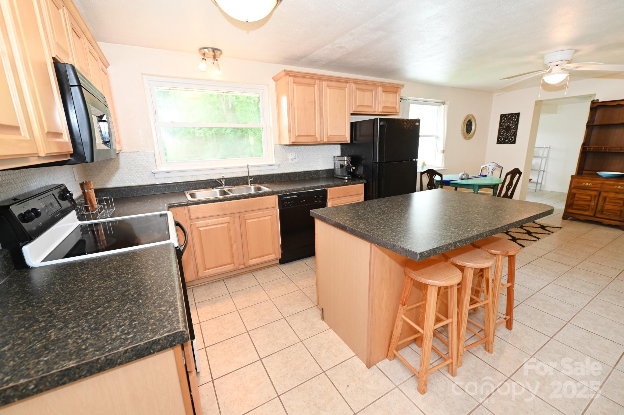Hill N Dale - Residential