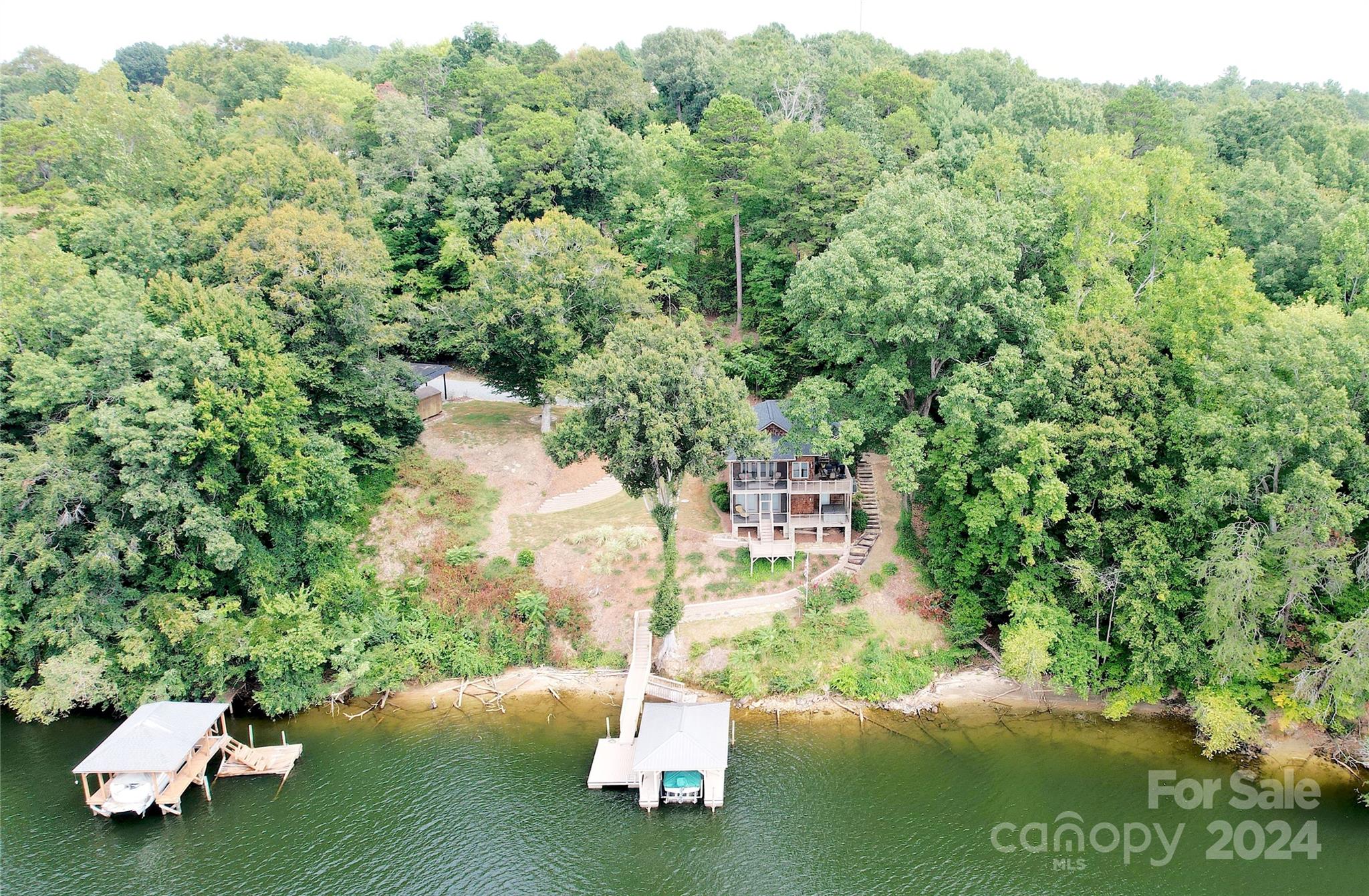 152 Bridge Pointe Lane