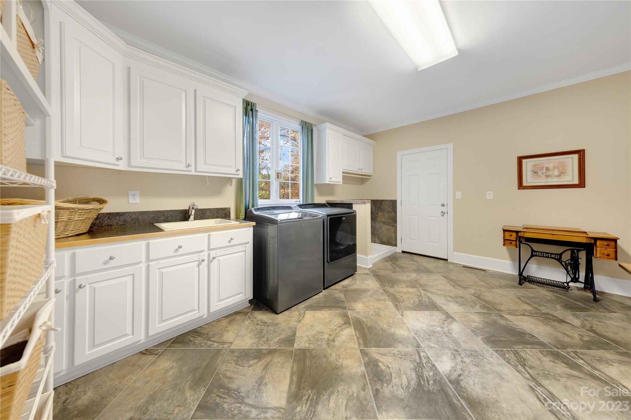 Hickory Ridge - Residential