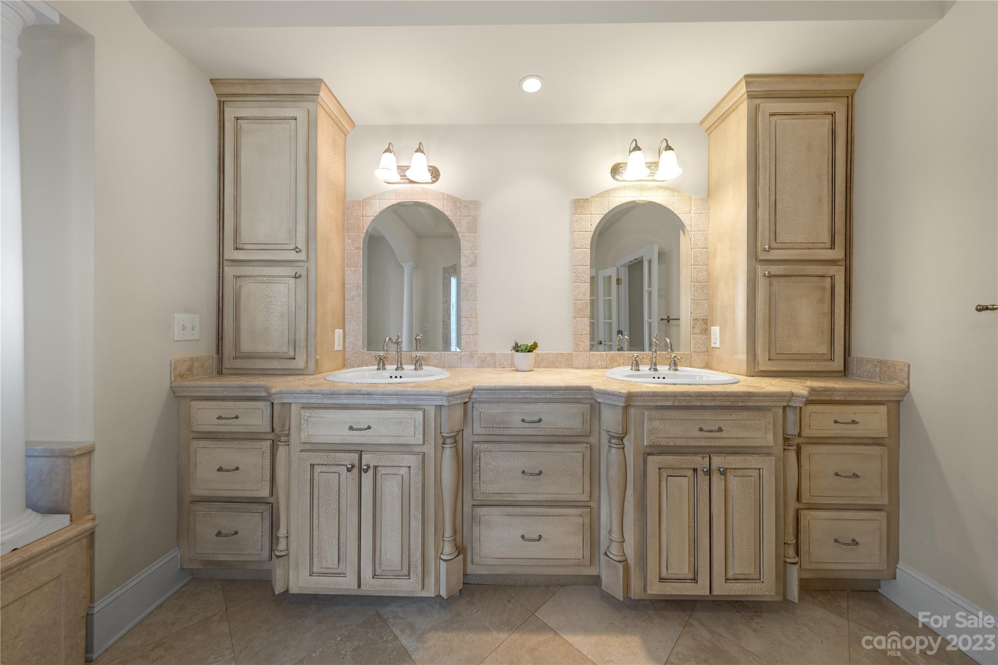 Hickory Ridge - Residential