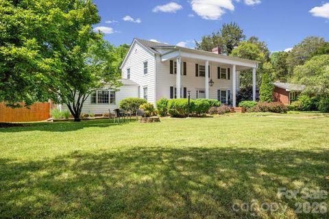 Photo of 2403 E Innes Street, Salisbury, NC 28146 (MLS # 4377227)