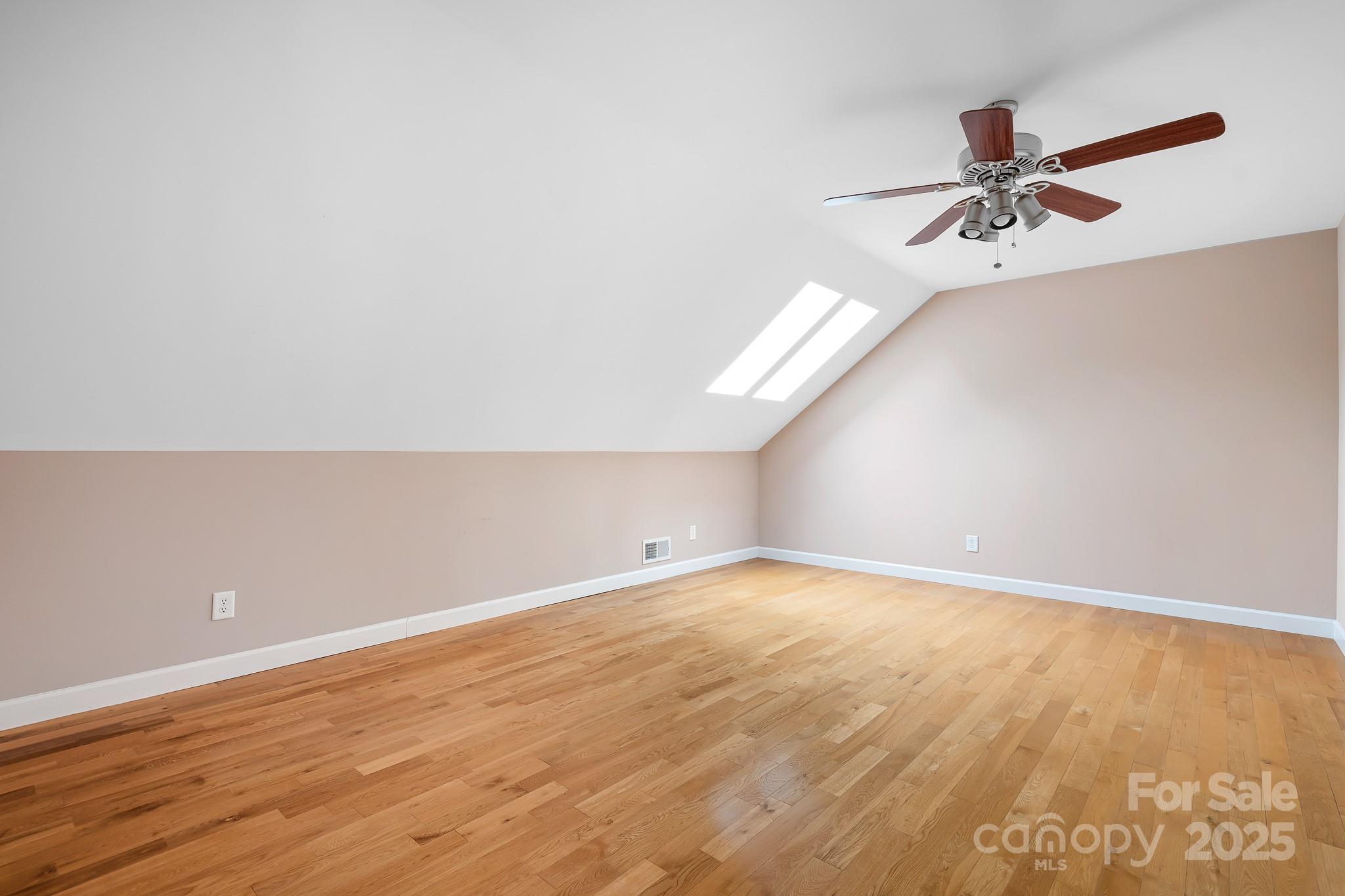 Lincoln Forest - Residential